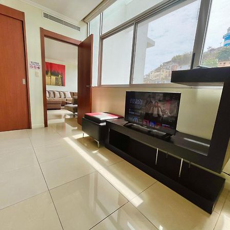 Suite Riverfront Puerto Santa Ana Гуаякиль Экстерьер фото