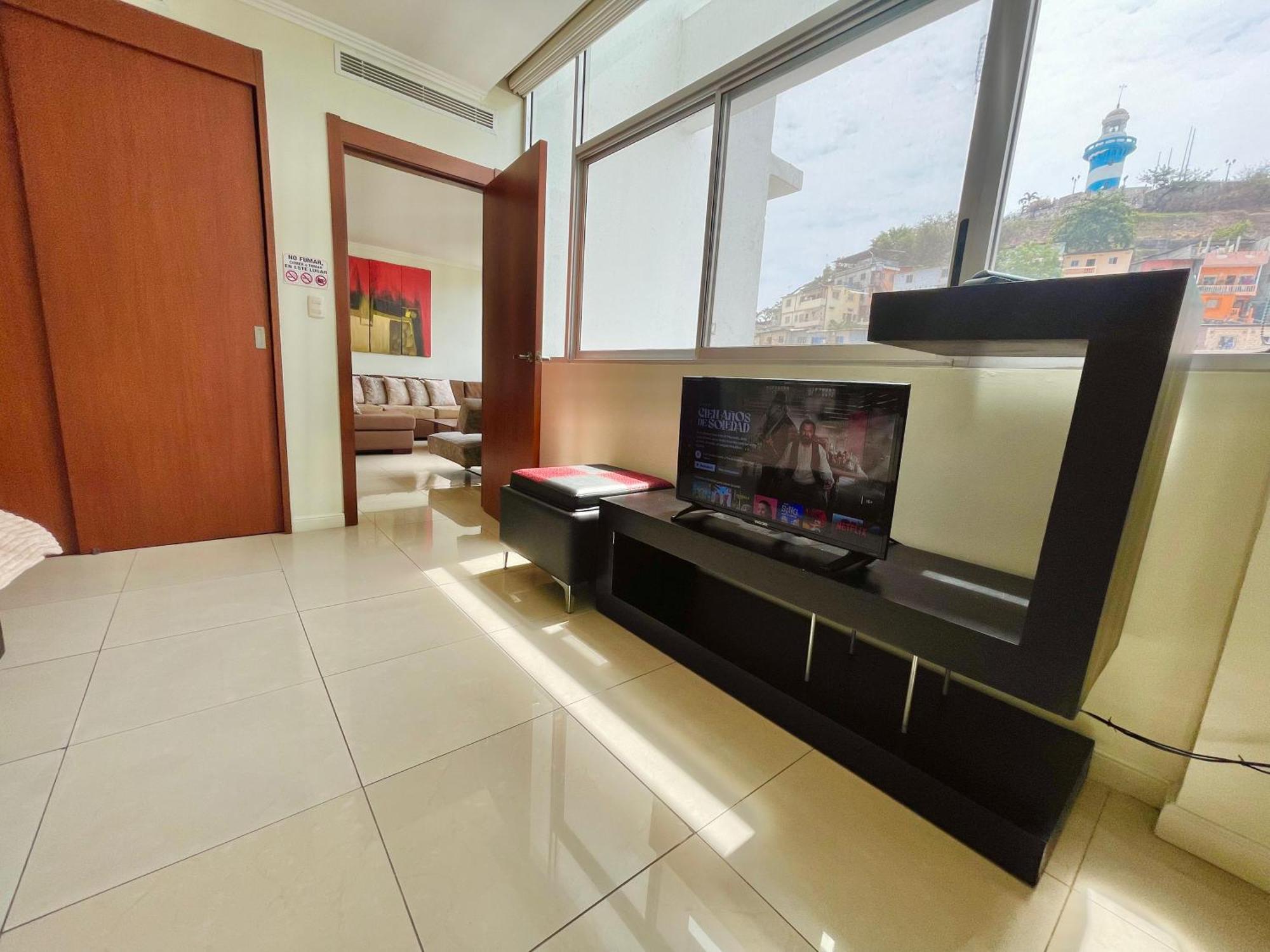 Suite Riverfront Puerto Santa Ana Гуаякиль Экстерьер фото