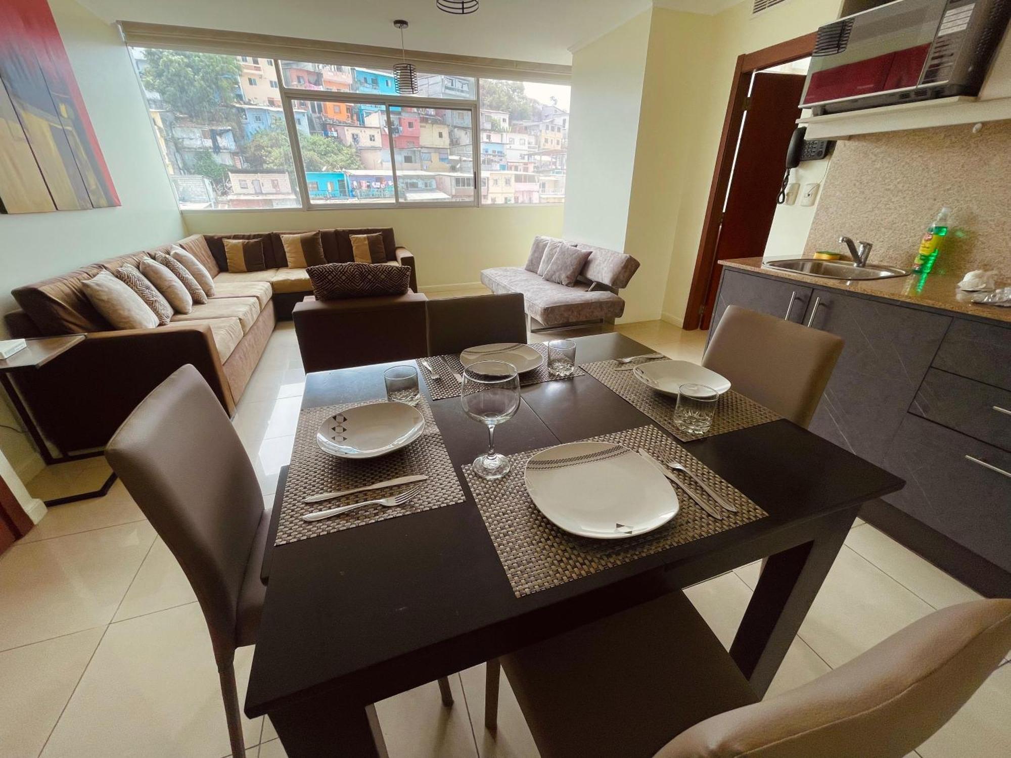 Suite Riverfront Puerto Santa Ana Гуаякиль Экстерьер фото