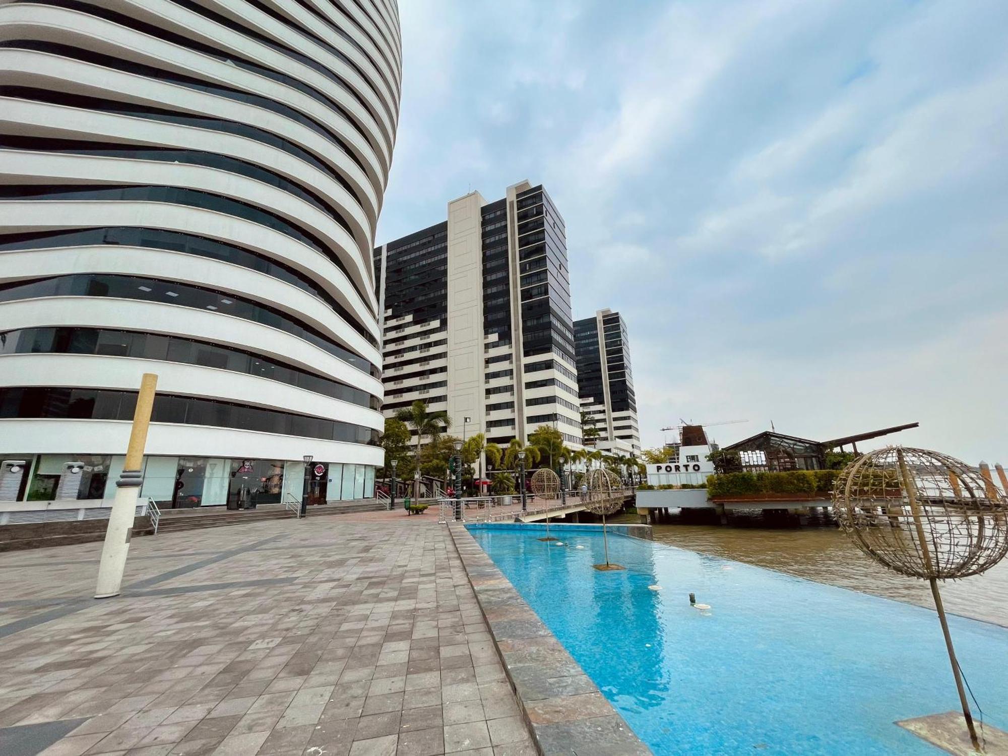 Suite Riverfront Puerto Santa Ana Гуаякиль Экстерьер фото