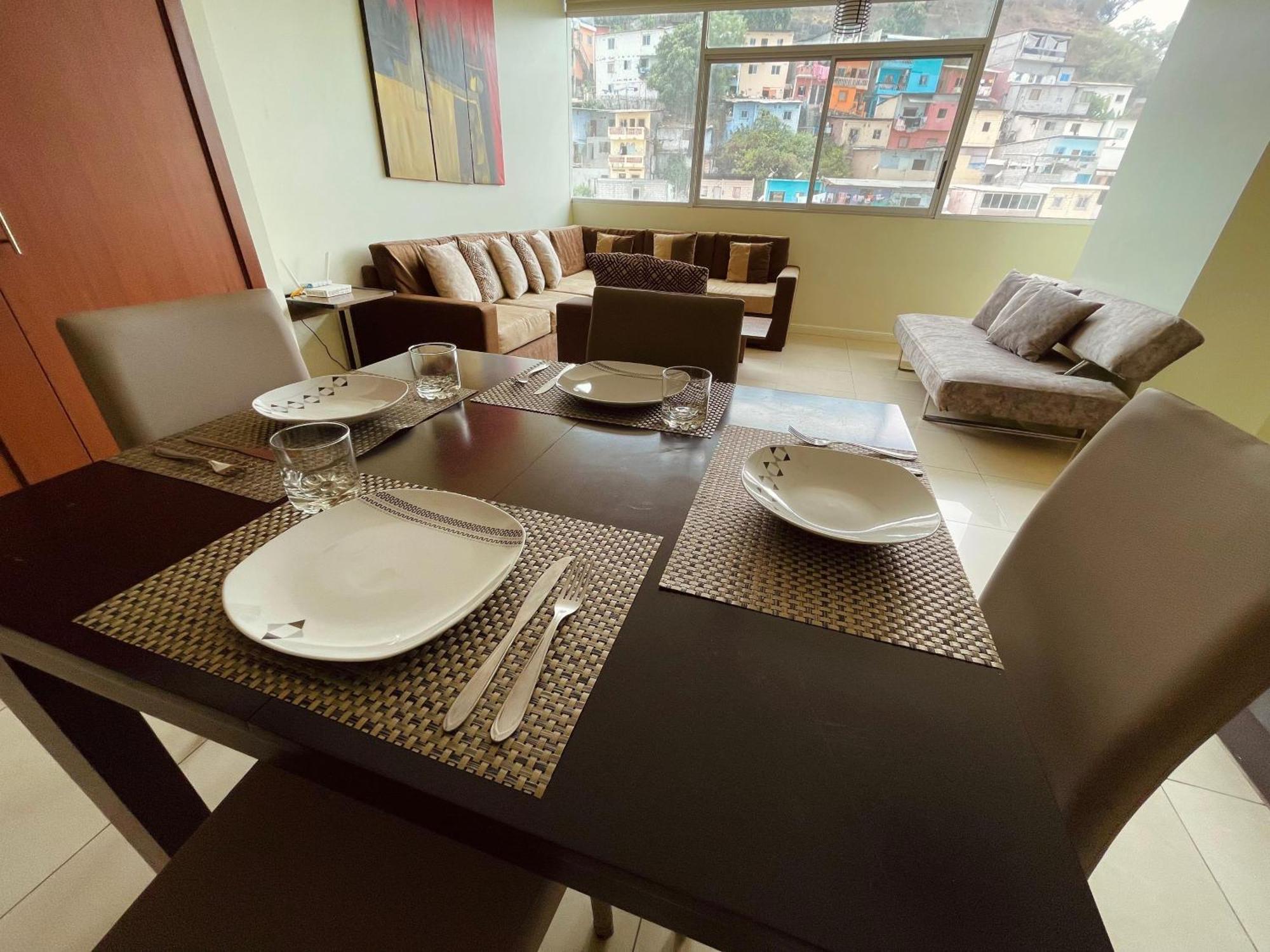 Suite Riverfront Puerto Santa Ana Гуаякиль Экстерьер фото